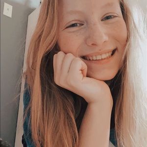 Meet your Posher, Kylee